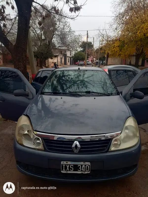 RENAULT SYMBOL 2010
