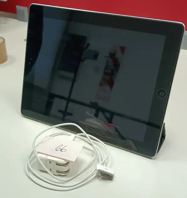 IPAD 3   64 GB