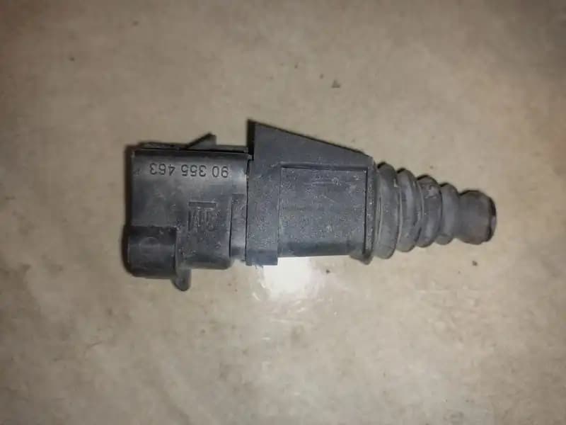 Interruptor Corsa capot original