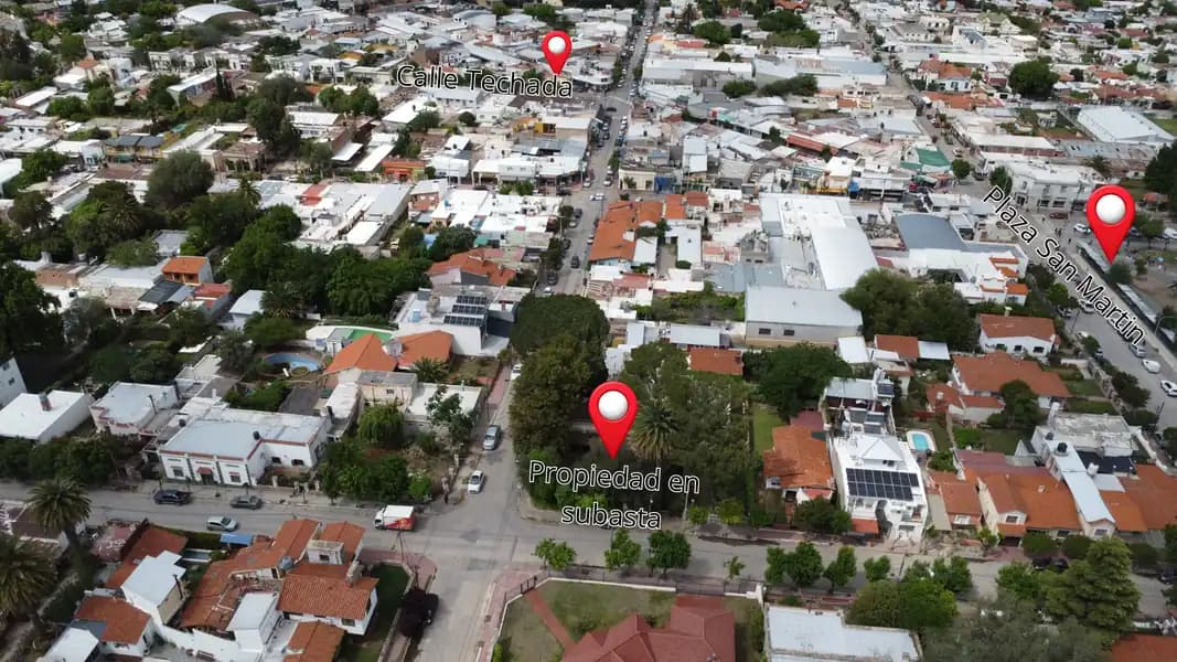 Casa CENTRICA a metros de "La Techada"