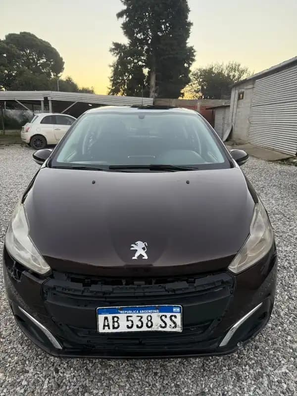 PEUGEOT 208 ALLURE 1.6 - Año 2017
