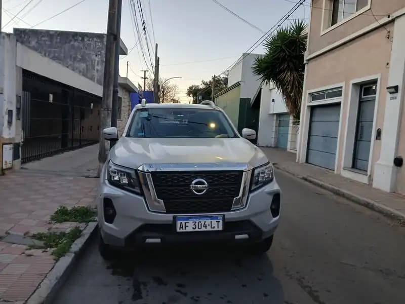 Nissan Frontier 4x2 Año 2022