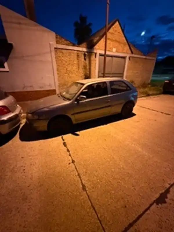 VOLKSWAGEN, SEDAN 3 PUERTAS, GOL 1.6/2006