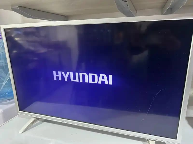 TELEVISOR LED SMART