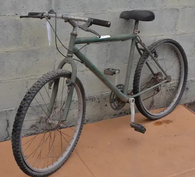 L25 BICICLETA TIPO MOUNTAIN BIKE