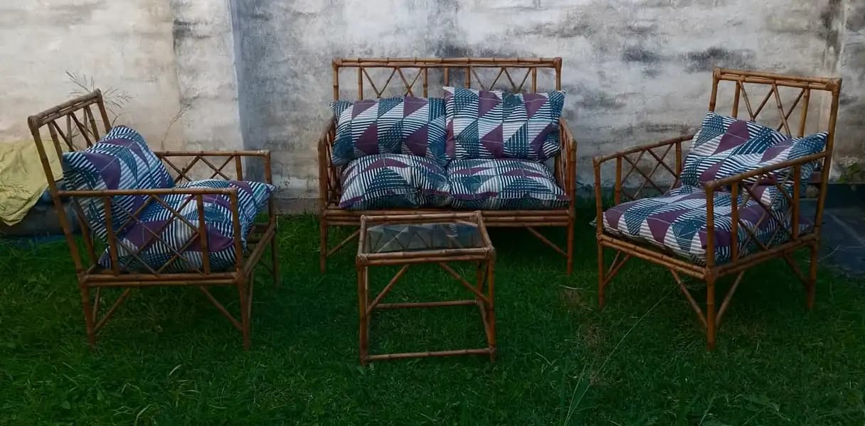 JUEGO DE SILLONES DE CAÑA