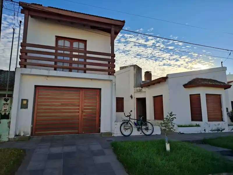 EXCELENTE INMUEBLE EN MATTALDI DESOCUPADO