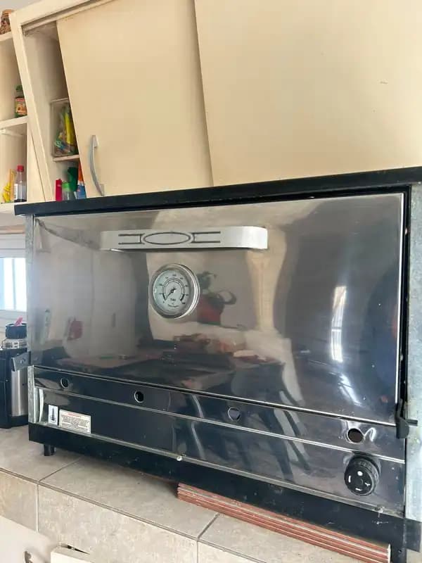 HORNO PIZZERO DE 6 MOLDES + 2 BANDEJAS P HORNO