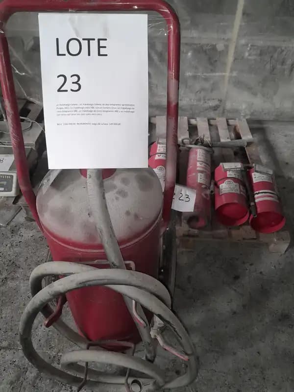LOTE 23 - 6 MATAFUEGOS