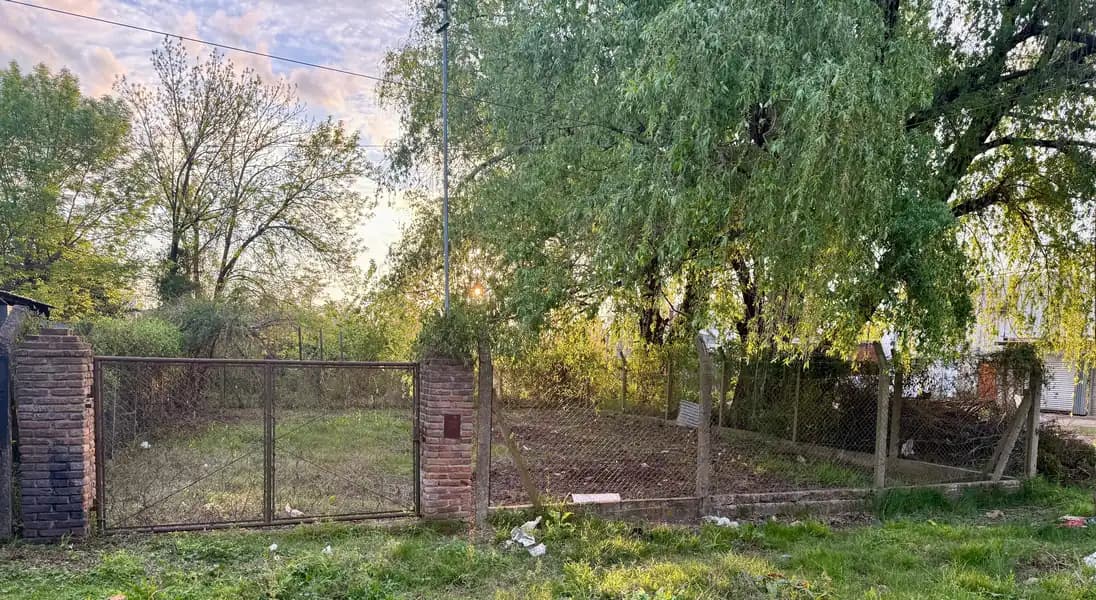 TERRENO DE 461 METROS CUADRADOS BUENA UBICACION