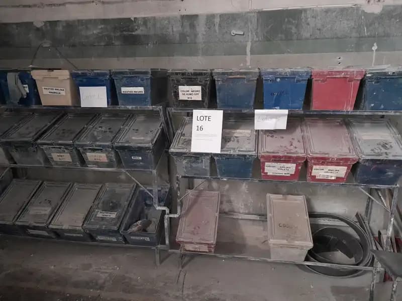 LOTE 16 MATERIA PRIMA -VARIEDAD CONTENIDOS Y TONOS