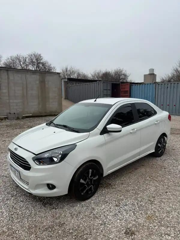 FORD KA  SEDAN S- AÑO 2017