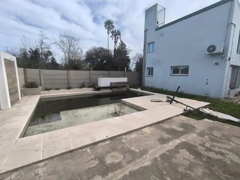 EXCELENTE OPORTUNIDAD CAMILO ALDAO IMPONENTE CASA