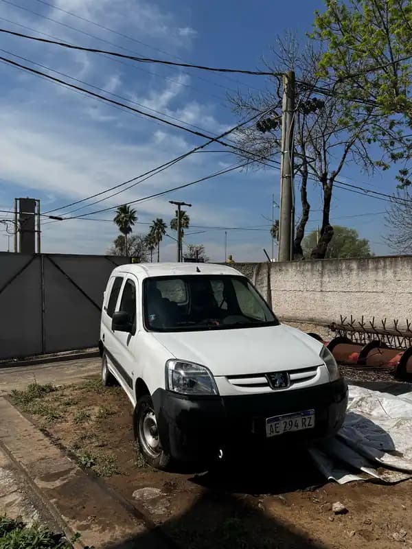 PARTNER CONFORT 1.6 HDI FURGON 2020 SIN LLAVES
