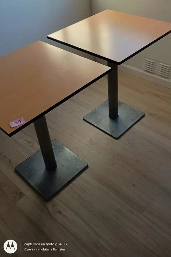 2 mesa de bar 060x060x74 alto