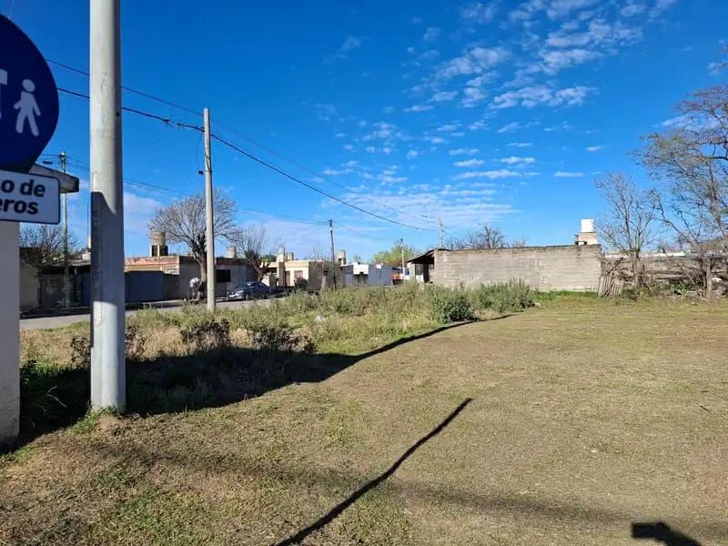 Excelente terreno en Santa Catalina (Holmberg)