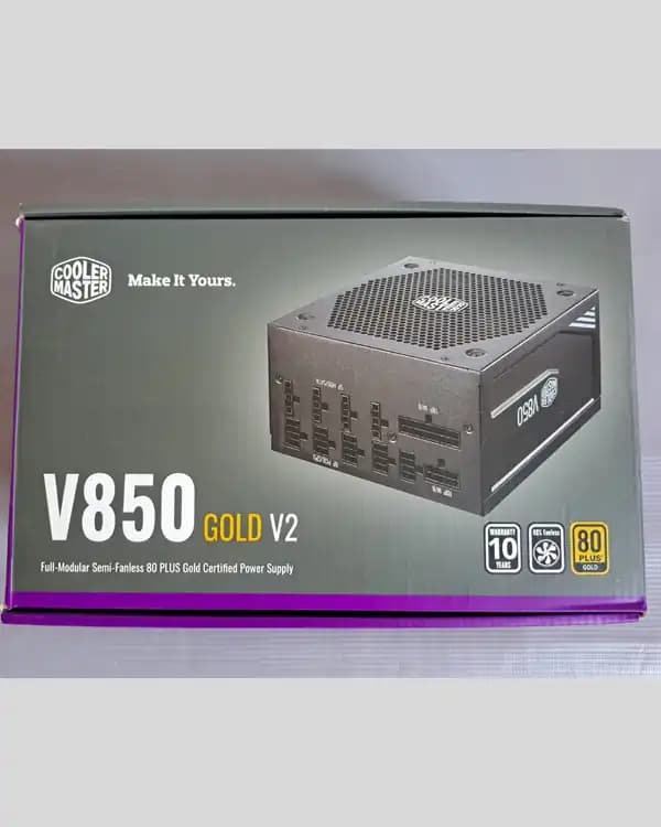 Fuente Cooler Master