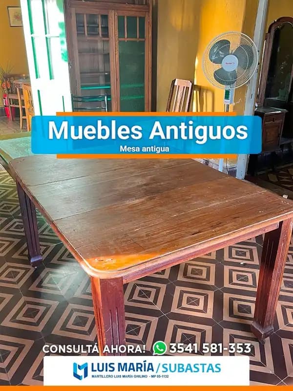 MESA DE MADERA ANTIGUA