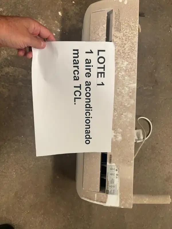 UN AIRE ACONDICIONADO MARCA TCL OPORTUNIDAD UNICA