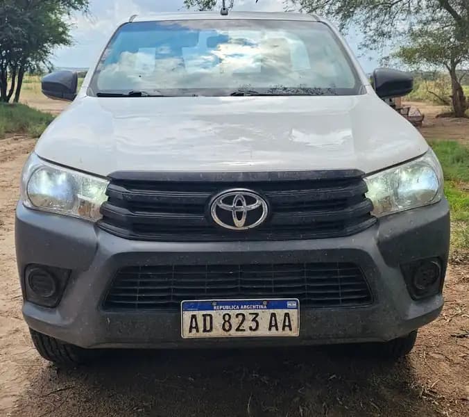 TOYOTA  HILUX 4X2 Cabina Simple 2018