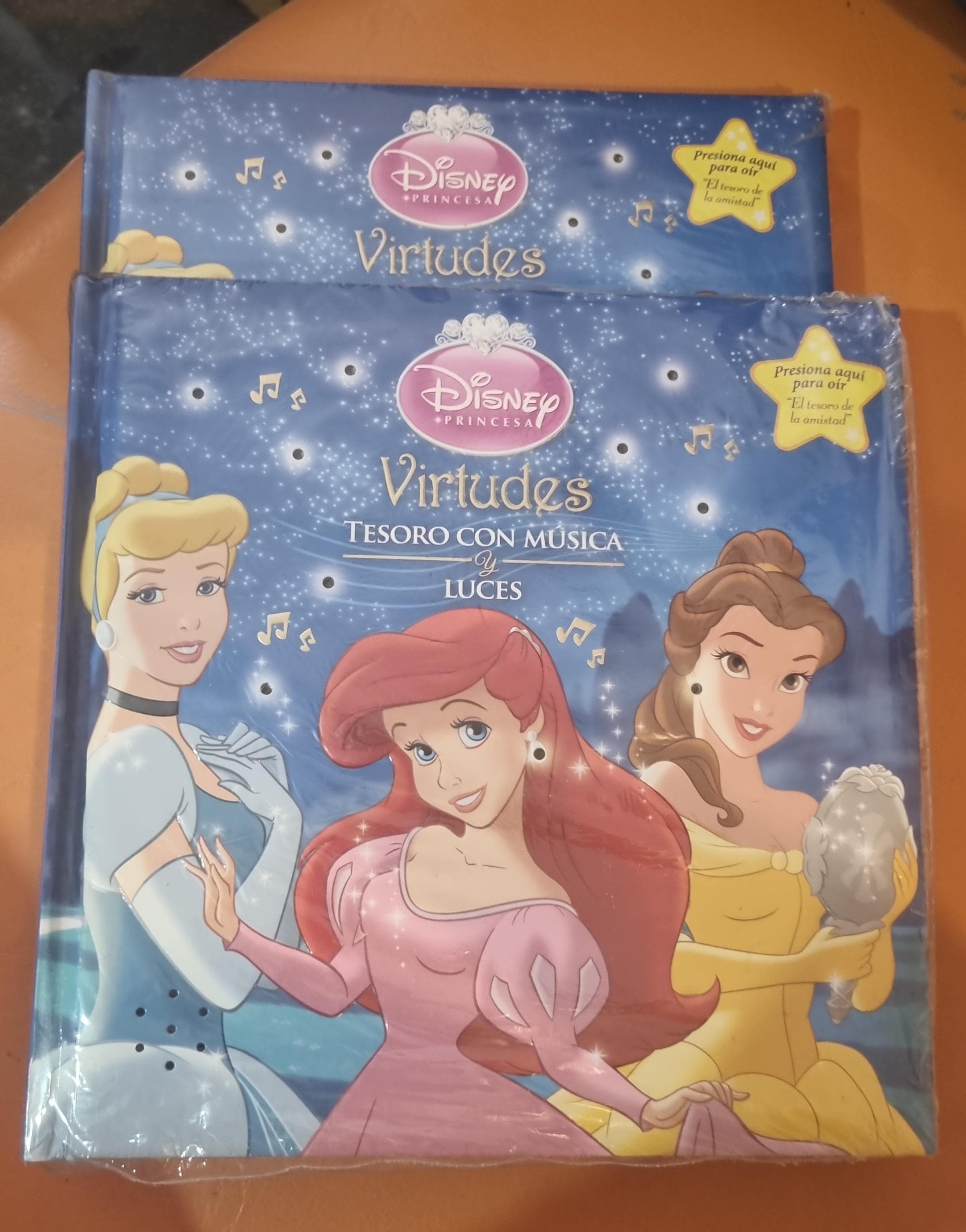 Lt. 305 Libros y revistas