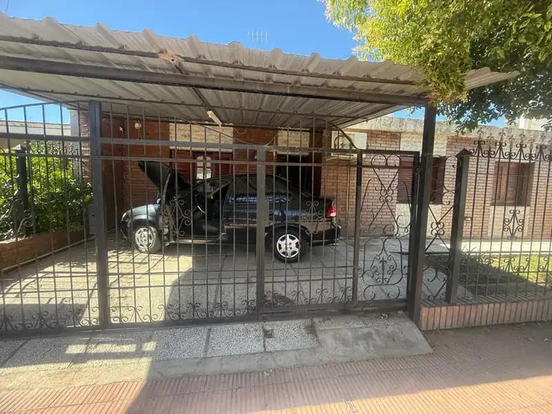 EXCELENTE OPORTUNIDAD SIN BASE PQUE REPUBLICA  1/3