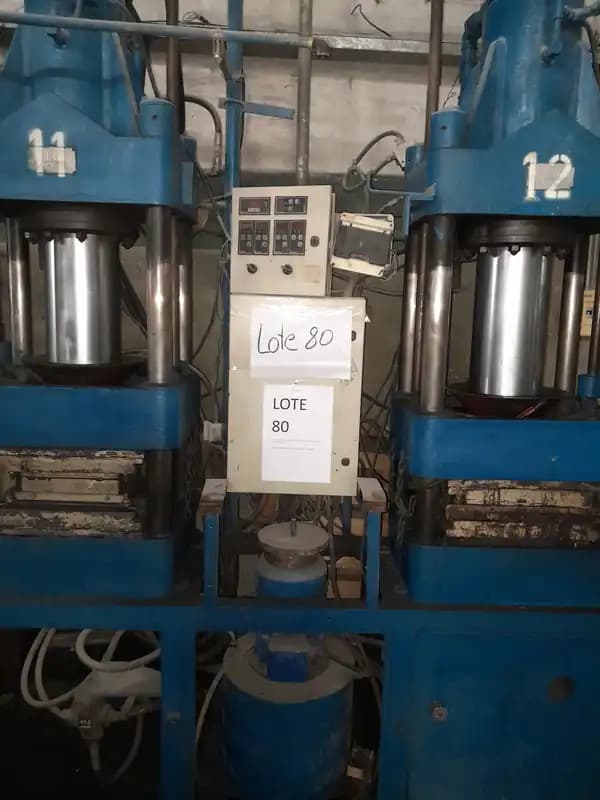 LOTE 80 - DOS PRENSAS HIDRAULICAS CALEF ELECTRICA