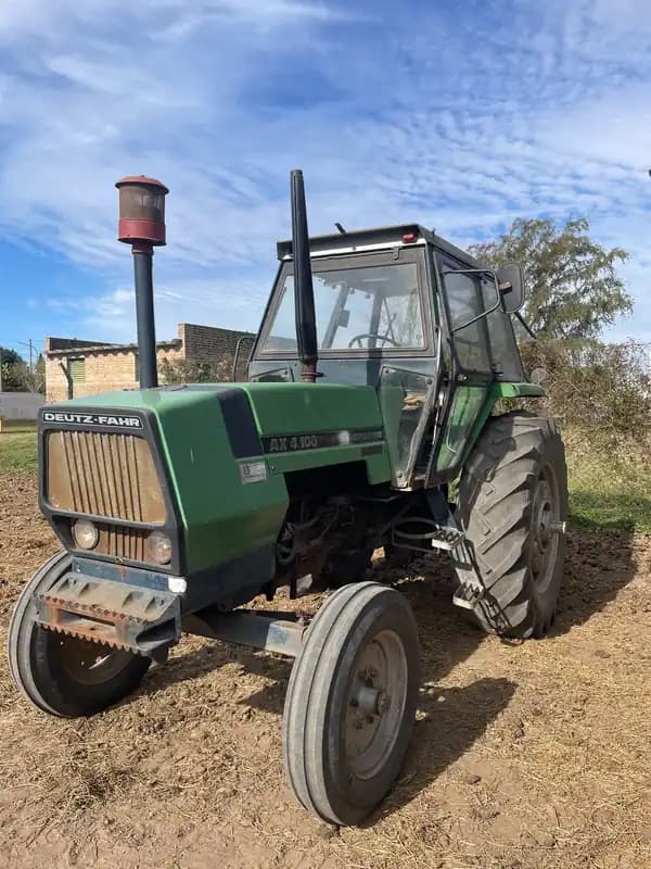 TRACTOR DEUTZ FAHR, modelo AX 4.100, año 1988