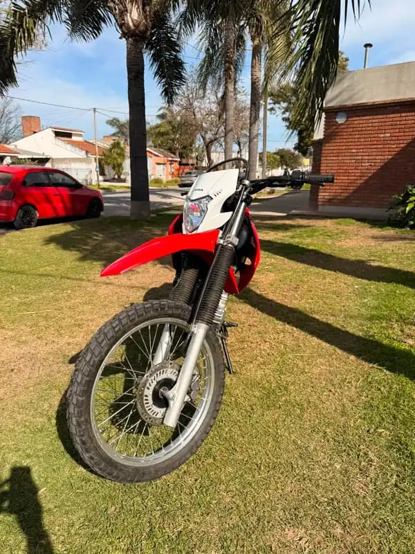 HONDA XR 250 TORNADO - AÑO 2024 -