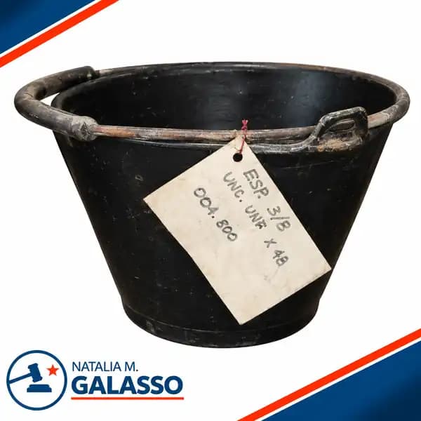 Lote de tuercas bulones etc nuevos a granel