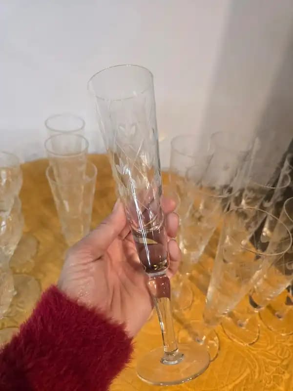 JUEGO DE COPAS