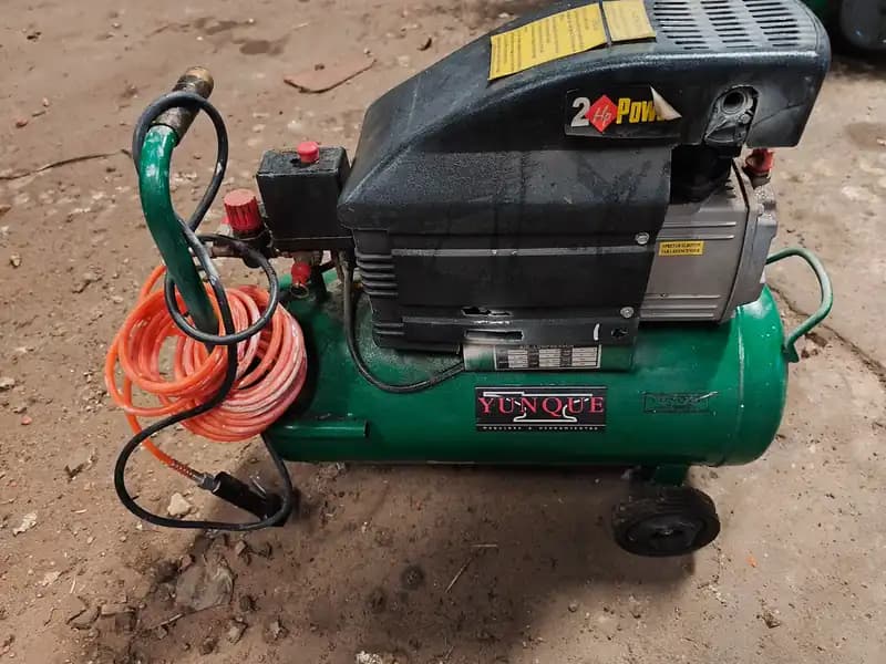 Compresor marca Fema, 2 HP
