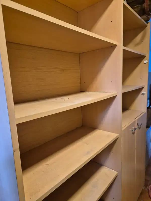 Biblioteca de 2 cuerpos