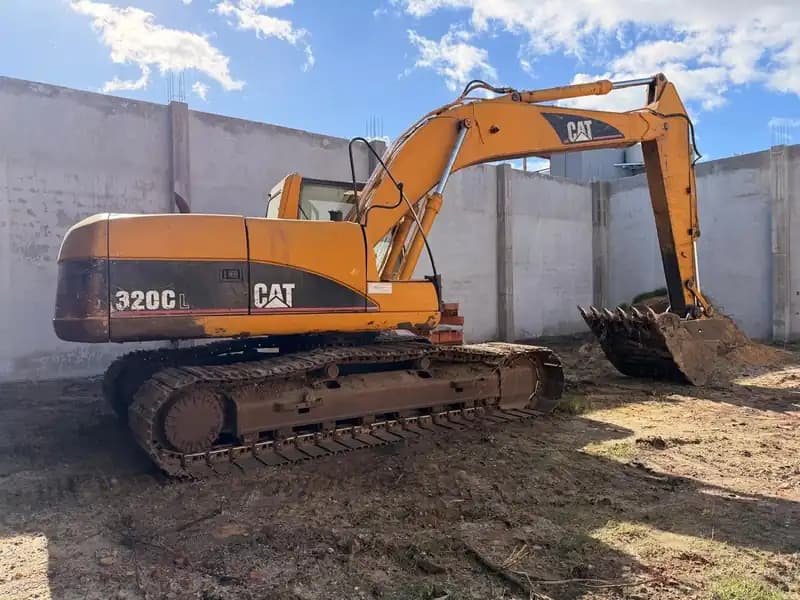 Excavadora Caterpillar 320CL