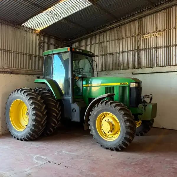 TRACTOR 7810 JOHN DEERE
