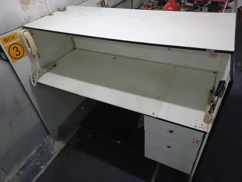 3 módulos de taller de 2 box