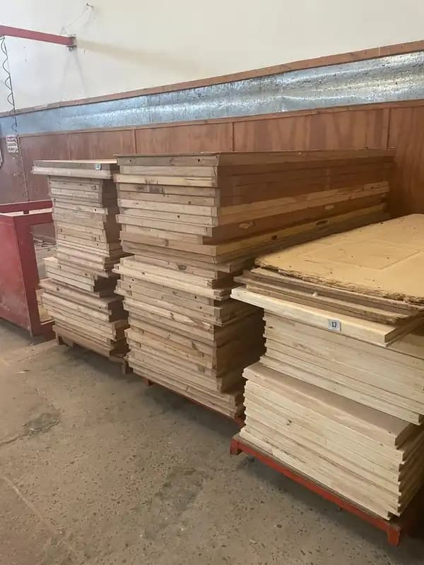 83 HOJAS PLACA DE MADERA