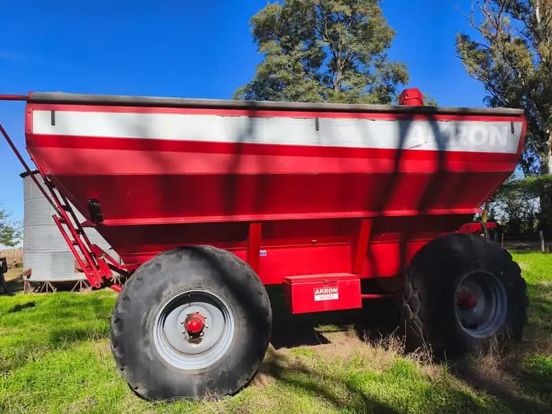 MONOTOLVA MARCA AKRON  AÑO 2020 5800 KG DE CARGA