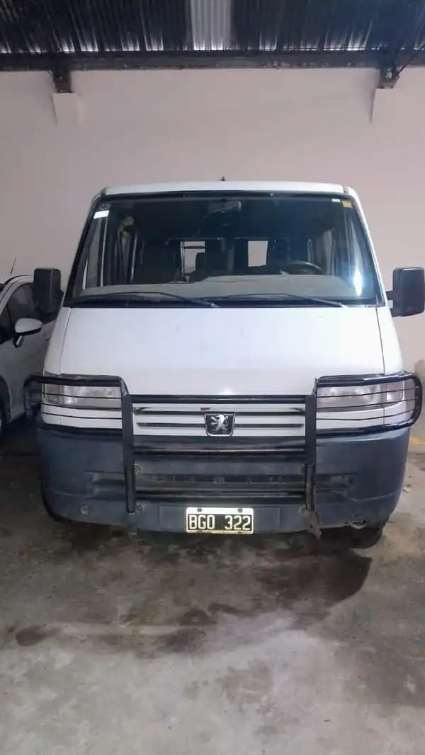 PEUGEOT BOXER 270 CD