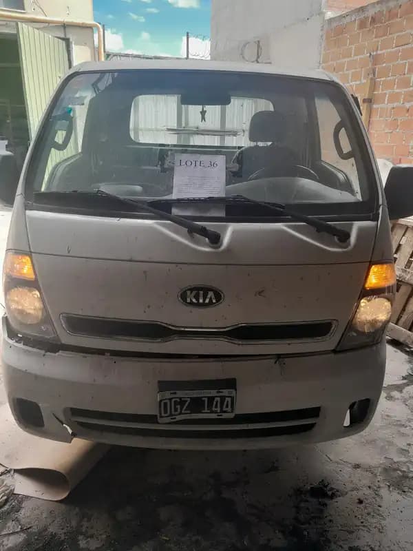 LOTE 36 - KIA K2500