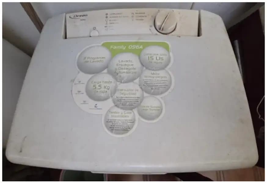 UN LAVARROPA MARCA “DREAN”, MODELO “Family 096 A”