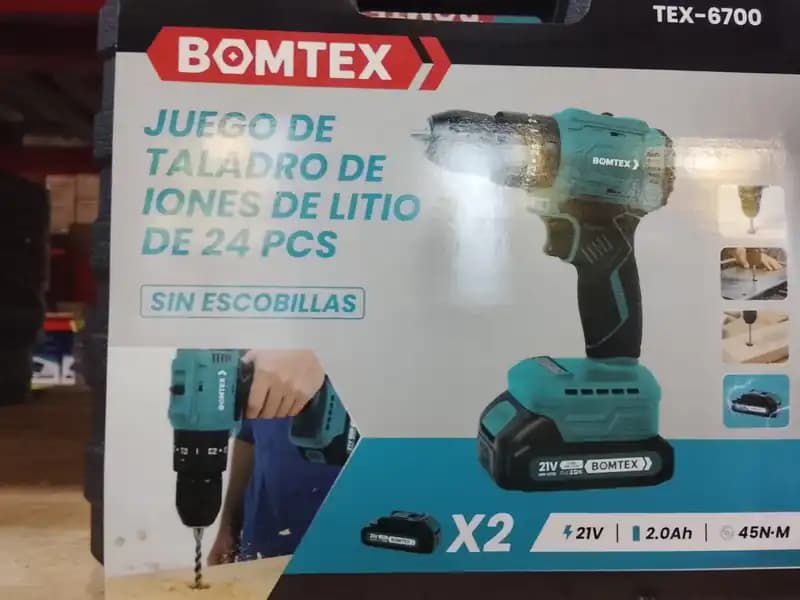 JUEGO DE TALADRO DE IONES LITIO 24 PCS