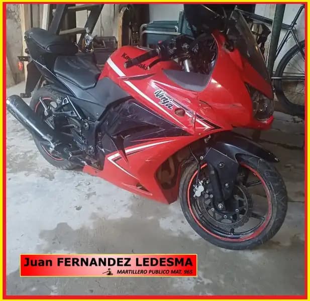 KAWASAKI NINJA 250-2012