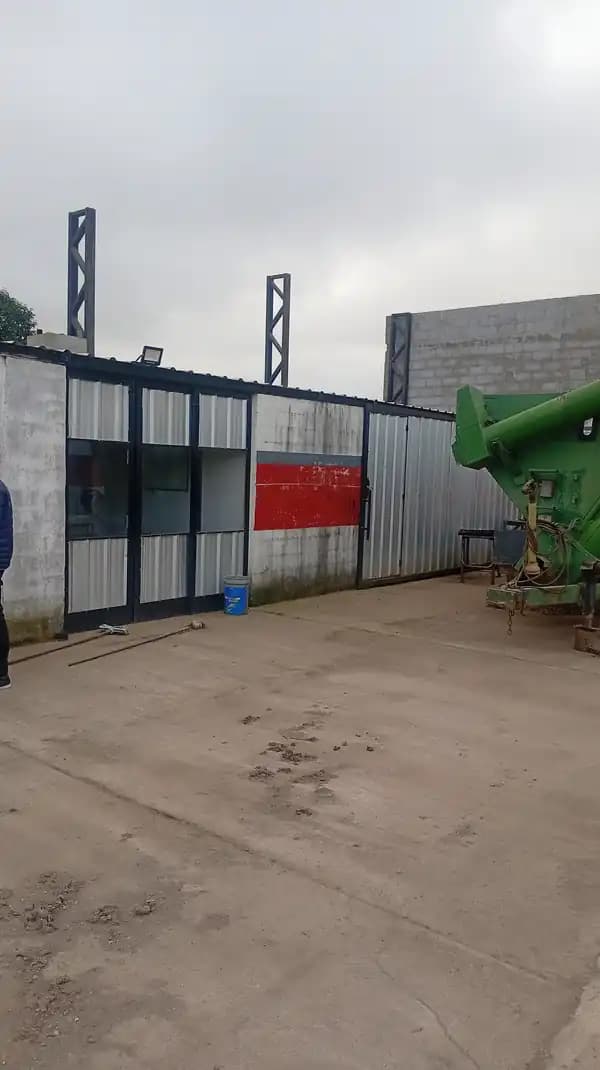 despeñaderos excelnete terreno con pequeño galpon