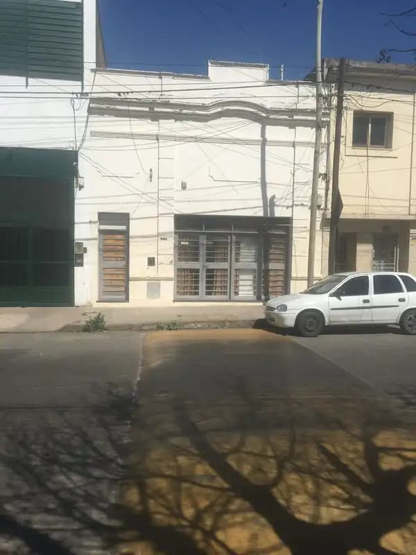 LOCAL (B° ALTO ALBERDI)