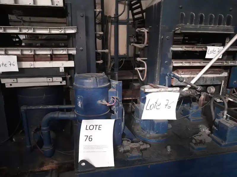 LOTE 76 - DOS PRENSAS HIDRAULICAS 400TN