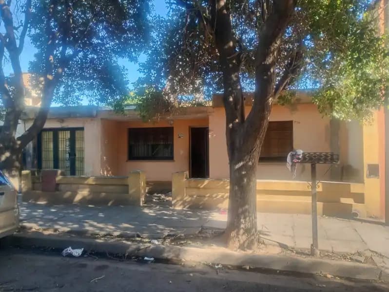 CASA  AMPLIACION RESIDENCIAL AMERICA SUP. 275mscds
