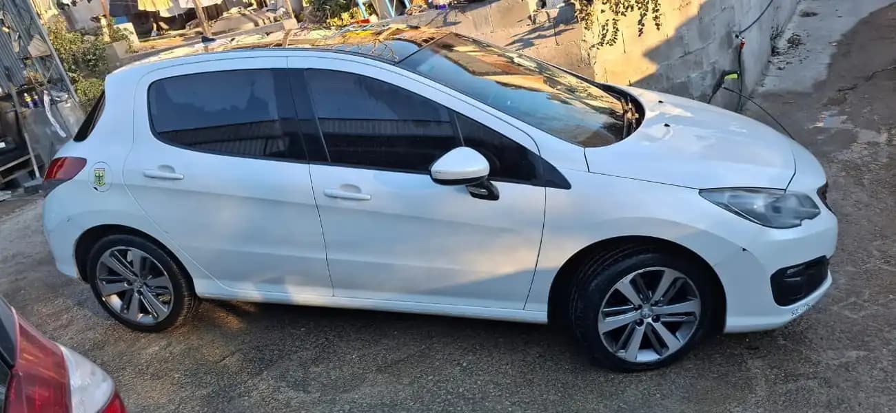 PEUGEOT 308 ALLURE PACK 1.6 AÑO 2019