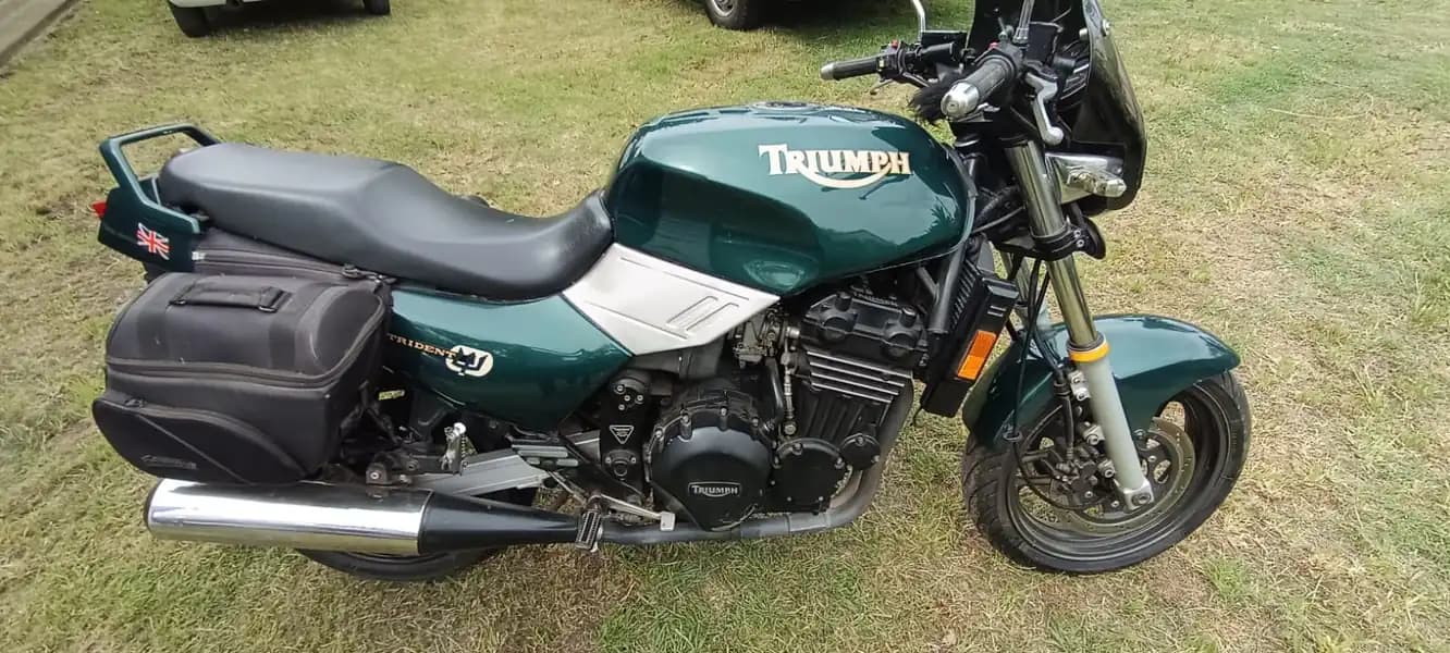 TRIUMP 750 C.C. - MODELO: TRIDENT - AÑO 1995 -