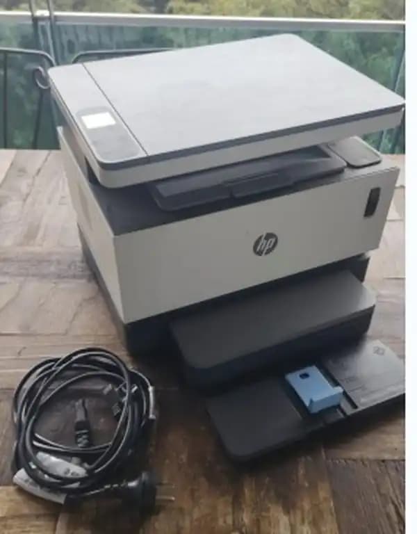 IMPRESORA HP LASER MFP